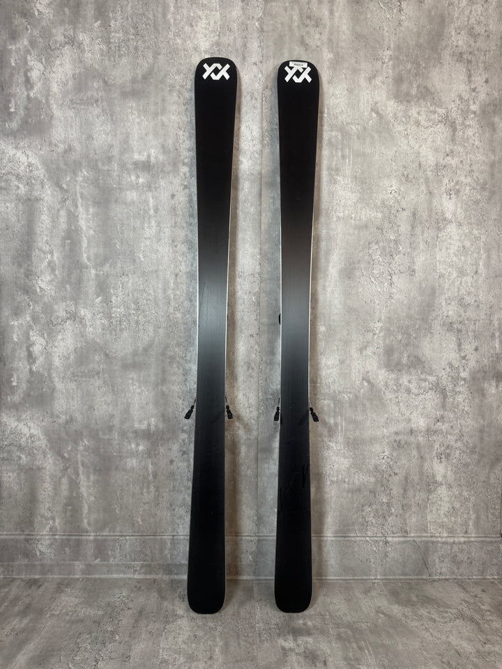 Demo/Used - Volkl Mantra 84 2026