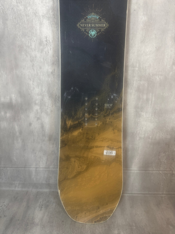 Demo/Used - Never Summer Infinity 2020