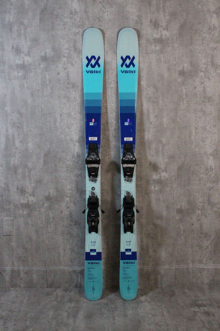 The Blaze 86 W offers lightness, versatility, and agility without Titanal for a sprightly feel. Designed for quick turns, it handles demanding terrain and long curves. With suspension tips for stability and flotation, it's perfect for backcountry touring. Available as used skis in Park City.
