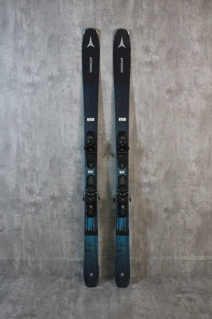 The Atomic Maverick 86 C is a mid-width all-mountain ski designed for balanced performance. Its OMatic Construction uses wood, fiberglass, and carbon for lighter weight and easy handling. The Flow Profile blends rocker and camber for optimal edge contact on hardpack snow and ice. Whether skiing Crested Butte, St. Anton, or Park City, the Maverick 86 C ensures confident skiing in any condition. Now available as used skis at Switchback Sports in Park City.