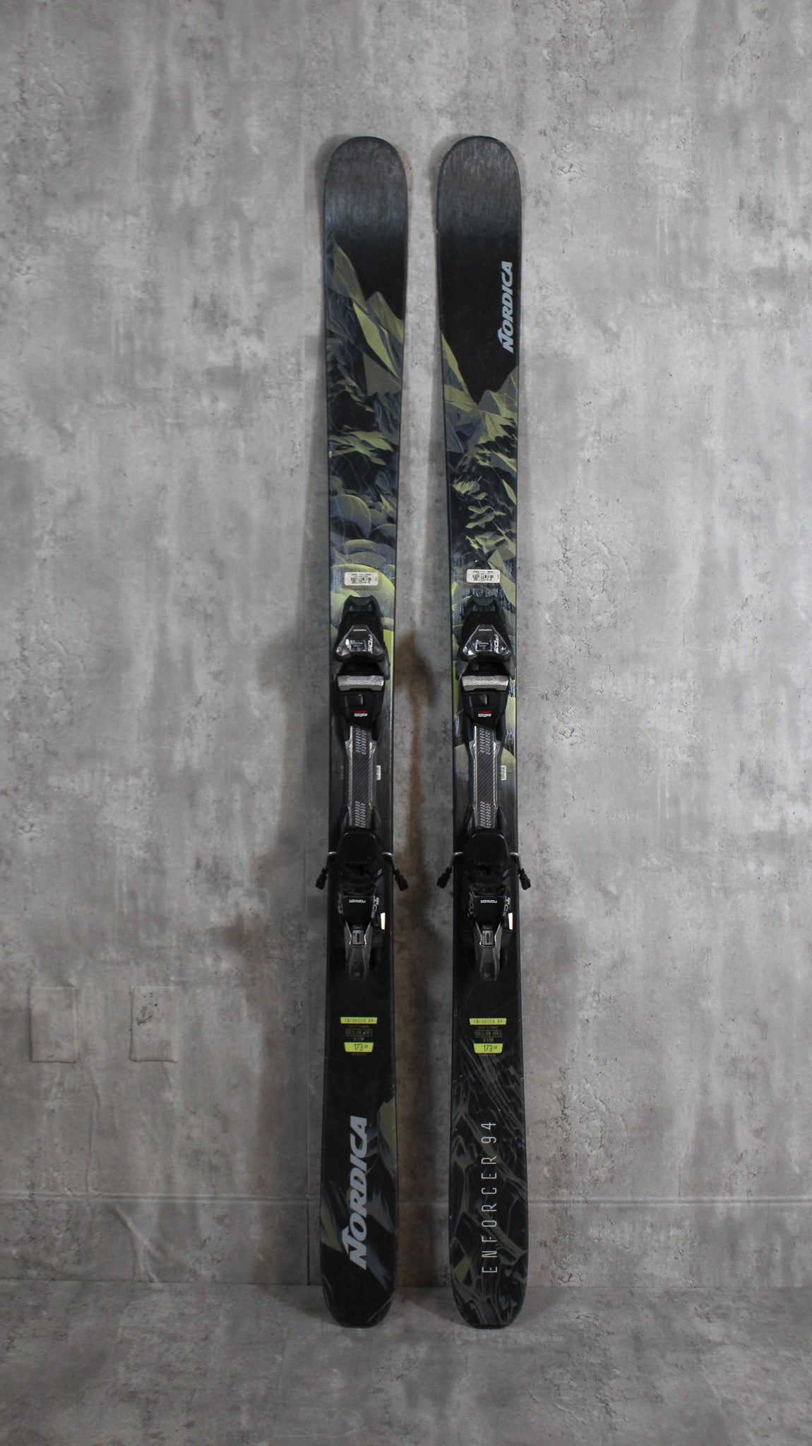 NORDICA　ＧＳＷＣ 178cm 2022 Nordica Dobermann GSWC 178cm Used Demo Skis w Bindings