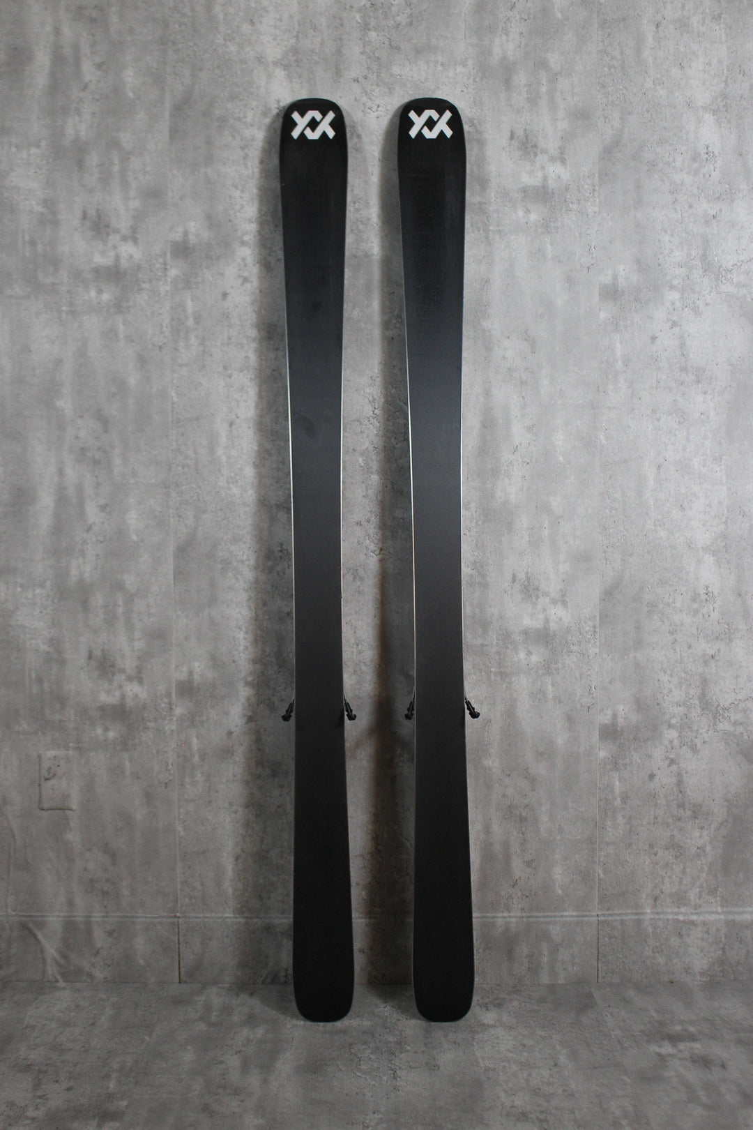 Demo/Used - Volkl Mantra 88 2025