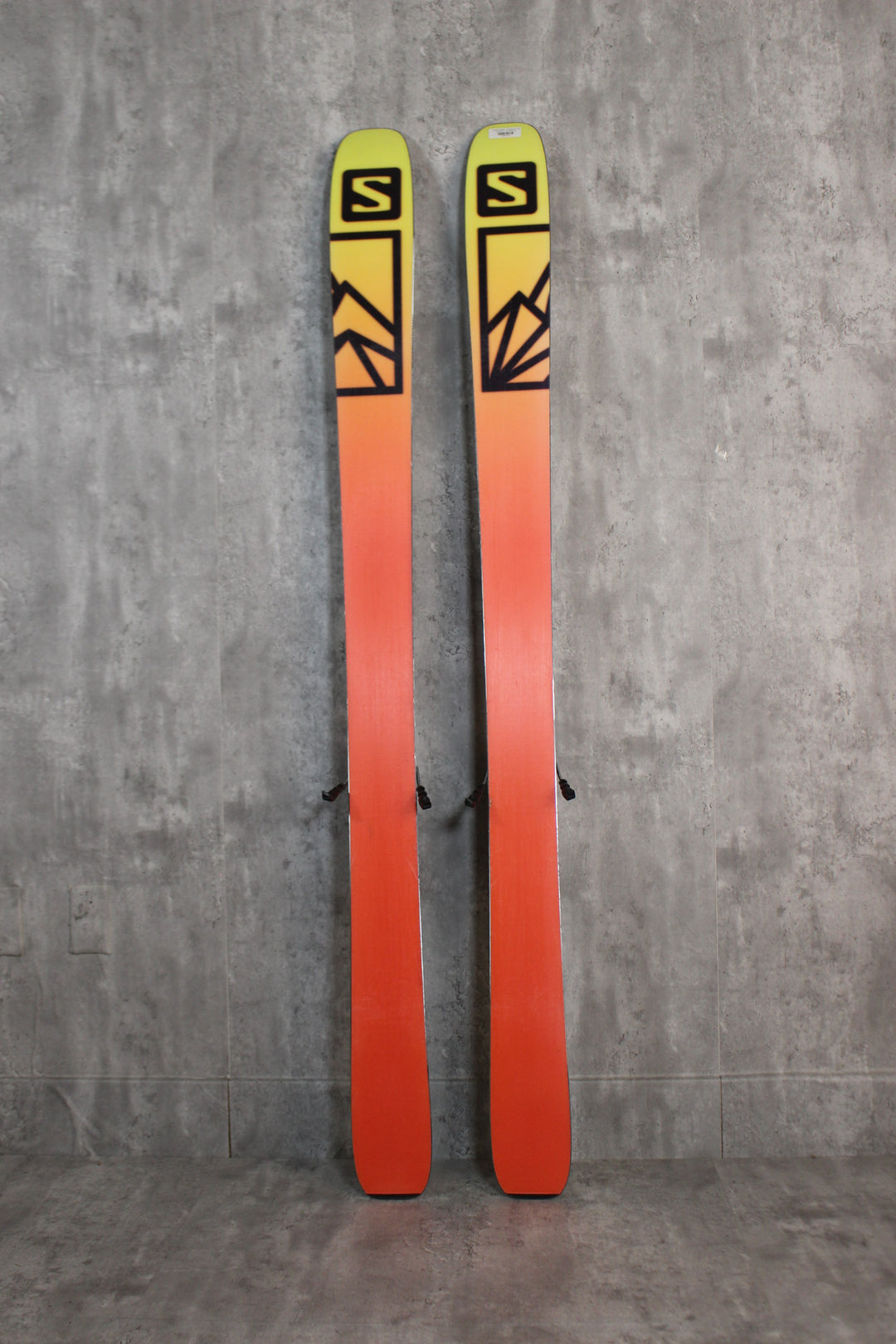 2022 salomon qst 106 skis Demo/Used