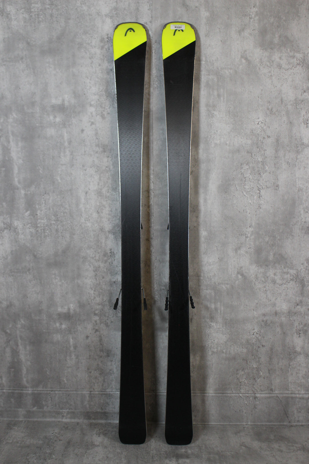 Demo/Used - Head V Shape V8 2020