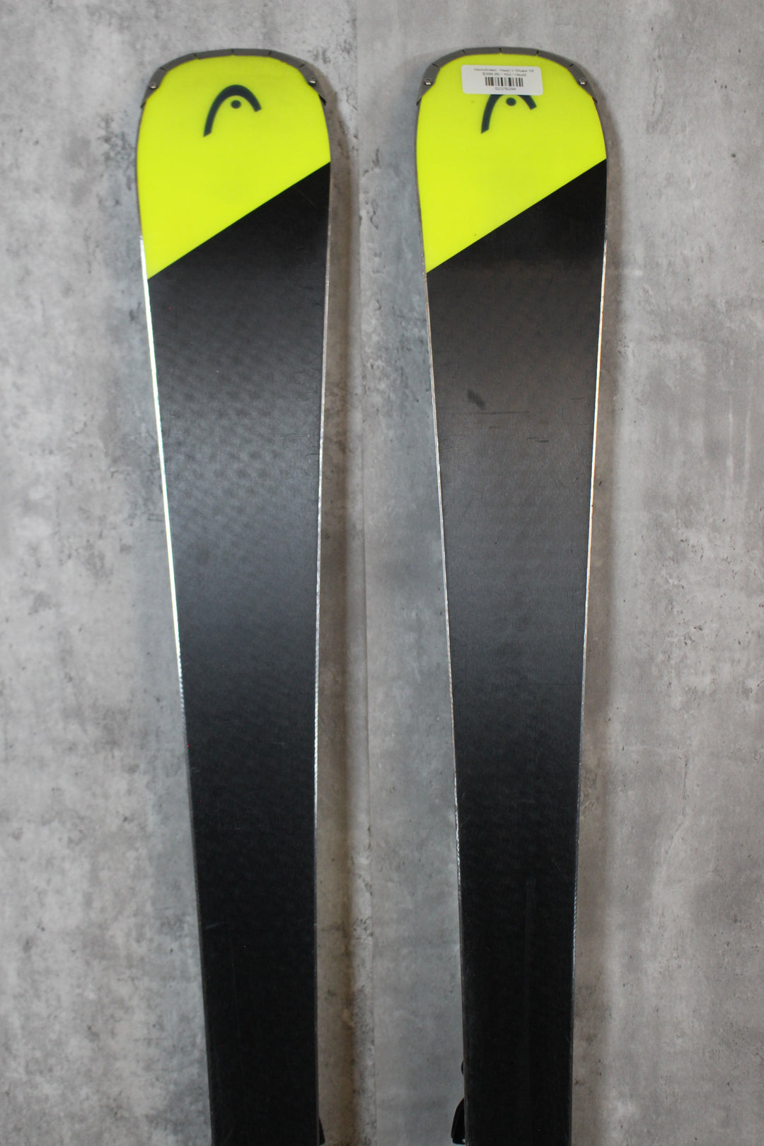 Demo/Used - Head V Shape V8 2020