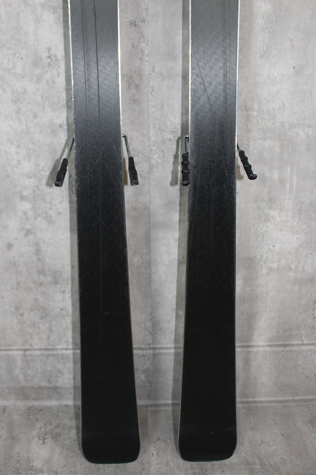 Demo/Used - Head V Shape V8 2020