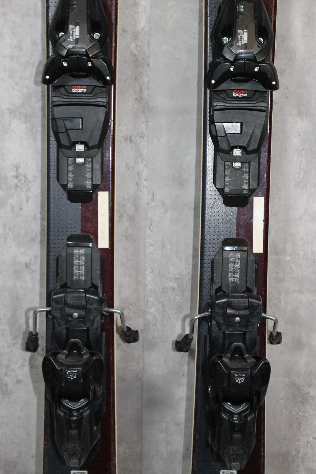 Demo/Used - Head V Shape V10 2020