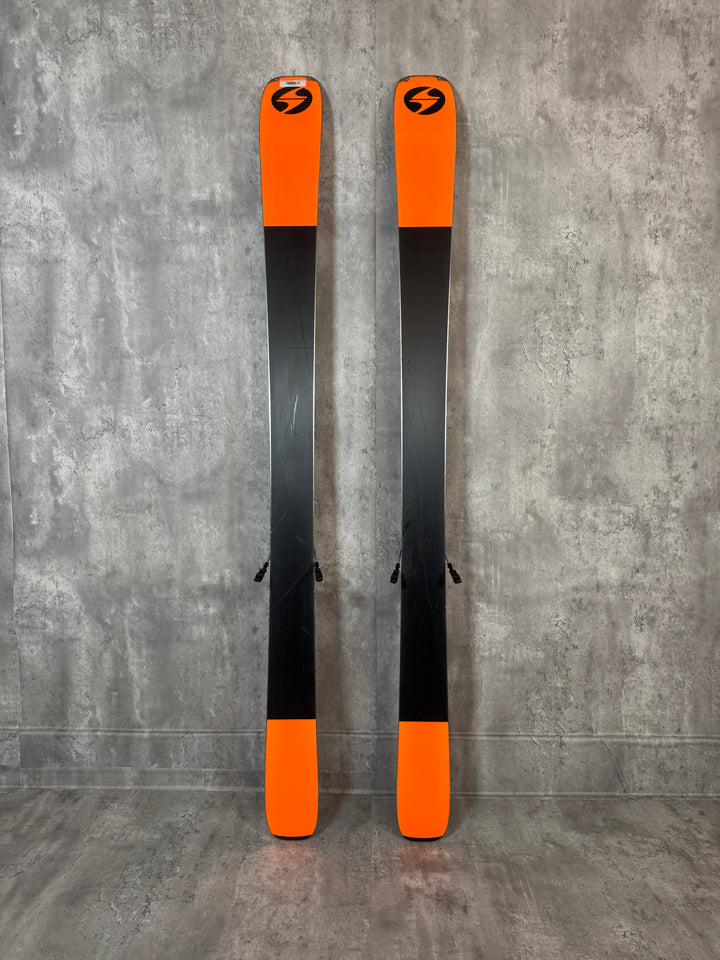 Demo/Used - Blizzard Black Pearl 88 2026