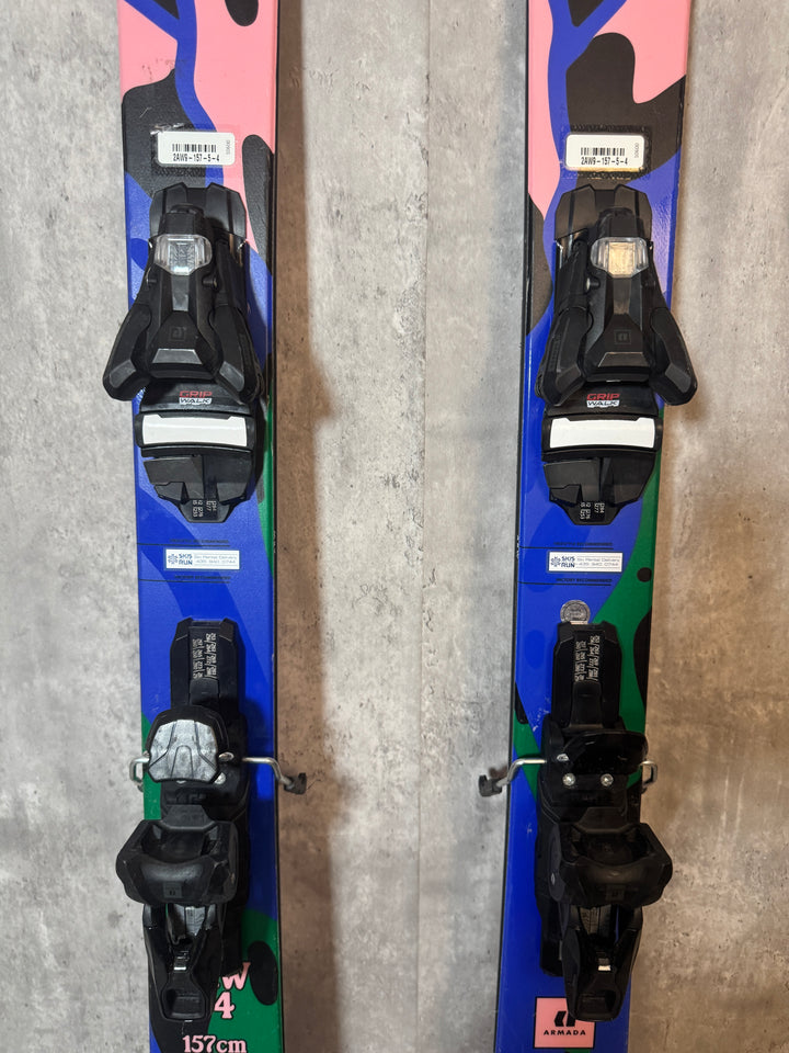 Demo/Used - Armada ARW 94 2026