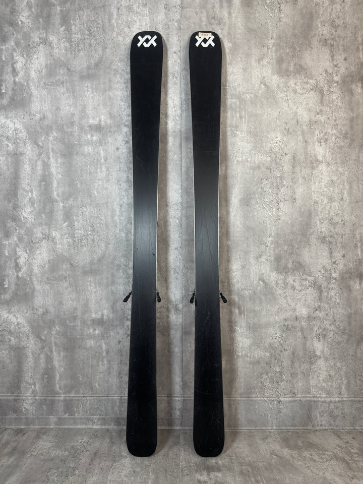 Demo/Used - Volkl Mantra M7 2026